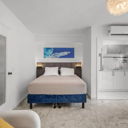 In Center With Terrace Apartamento